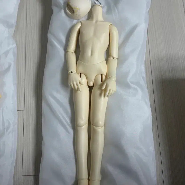 [BUNJANG] Volks SDM Male Body Long Leg White Skin / 보크스 sdm 남아바디 롱다리 미백스킨
