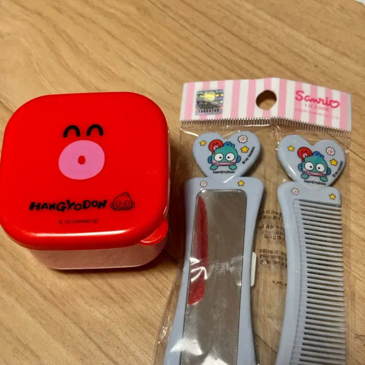 [BUNJANG] Hangyodon Microwave Container, Comb, and Mirror Set / 한교동 사유리 전자렌지 용기,빗,거울 일괄