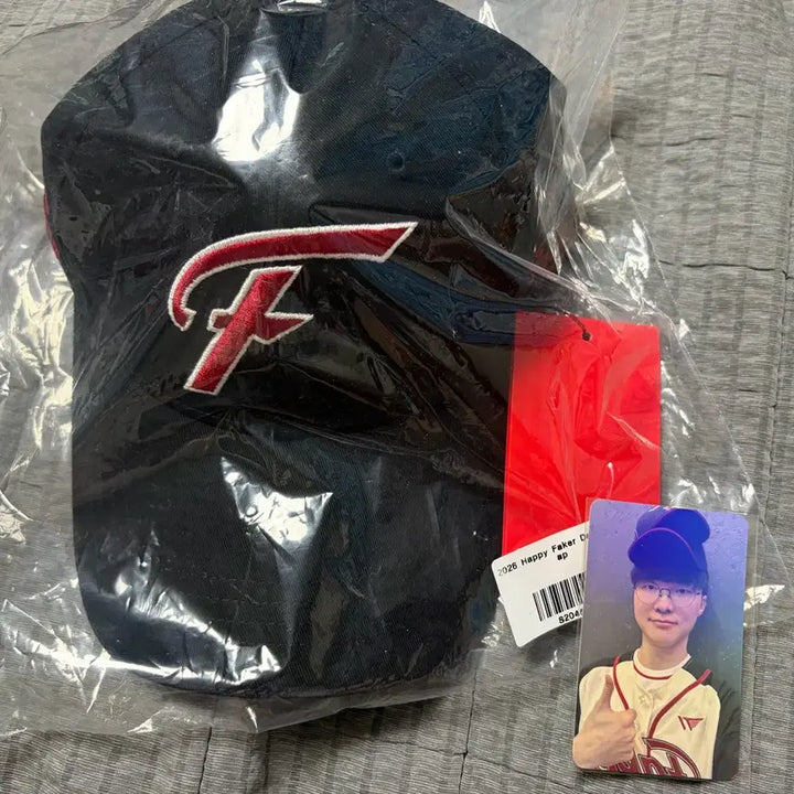 [BUNJANG] T1 Faker 2026 Birthday Ball Cap Hat / (미개봉)2026 페이커 생일 볼캡 모자 판매합니다