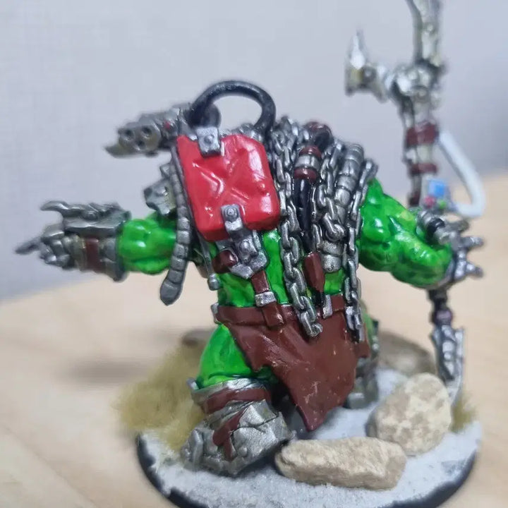 [BUNJANG] Orc Predator Resin Miniature (Painted) / 오크 프레데터 레진 미니어쳐
