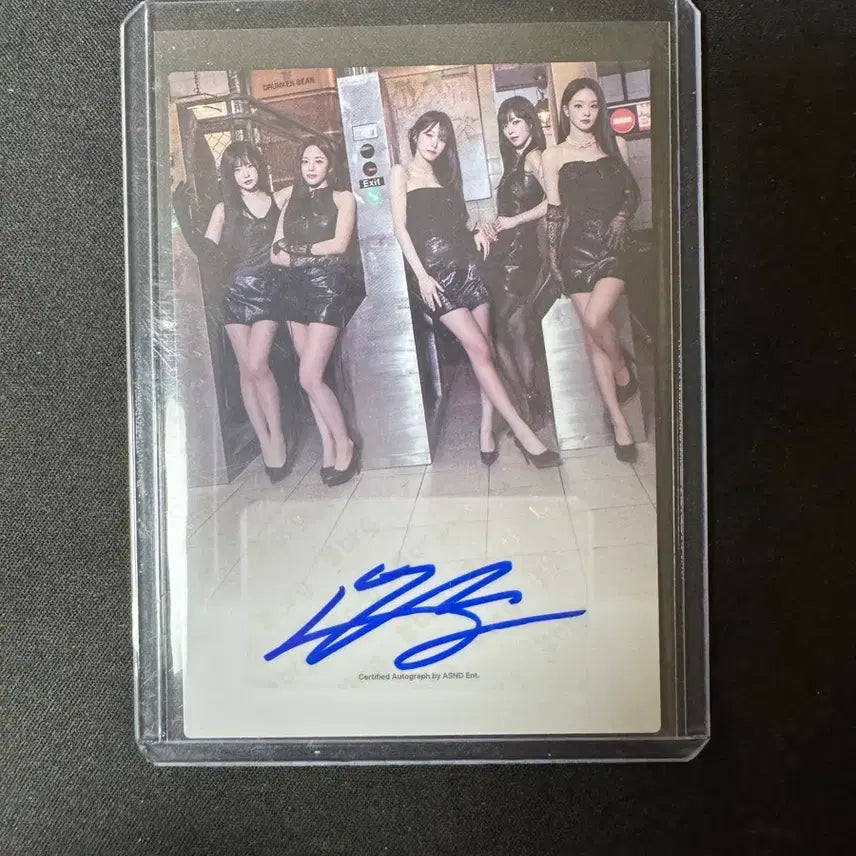 [BUNJANG] fromis_9 Baek Ji-heon Promo Autograph Card / 테레카 프로미스나인 백지헌 프로모 오토 싸인 카드