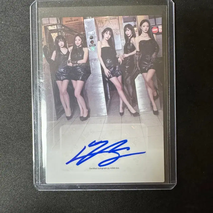 [BUNJANG] fromis_9 Baek Ji-heon Promo Autograph Card / 테레카 프로미스나인 백지헌 프로모 오토 싸인 카드