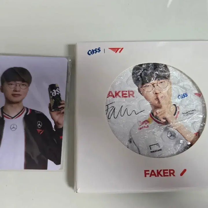 [BUNJANG] T1 Faker Cas Coaster + Photocard Set / T1 페이커 카스 코스터+포토카드