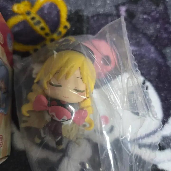 [BUNJANG] Puella Magi Madoka Magica Mami Tomoe Statue Figure / 스태츄 마법소녀 마도카 마기카 마미 토모에 마미 피규어
