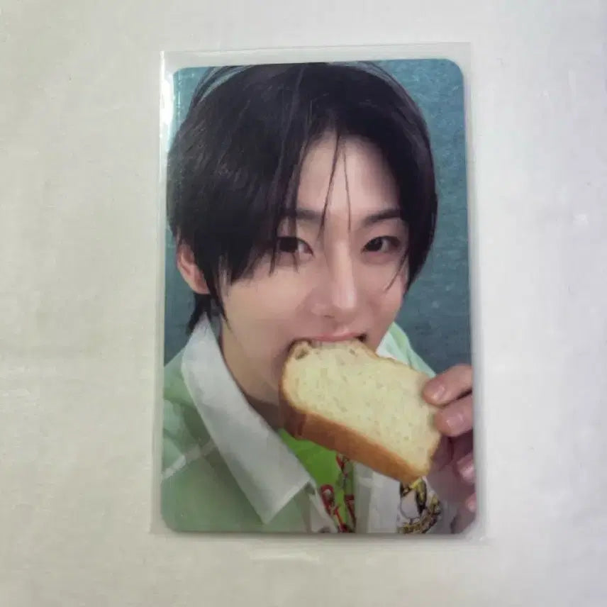[BUNJANG] Kickflip Gyehun Photocard / 킥플립 계훈 포카 식빵 계훈