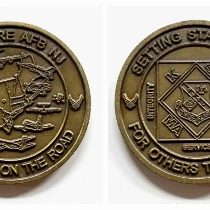 [BUNJANG] USAF McGuire AFB Challenge Coin / 미국 공군 맥과이어 공군기지(McGuire AFB, New Jersey)