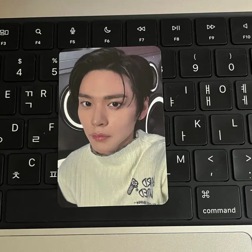 [BUNJANG] Get A Guitar Music Plant Lucky Draw Eunseok Photocard / Get A Guitar 뮤직플랜트 럭키드로우 은석 포카