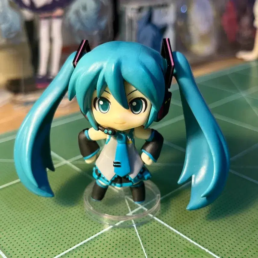 [BUNJANG] Hatsune Miku Puchi Nendoroid Figure - Classic Bishoujo / 하츠네 미쿠 푸치 넨도로이드 피규어 고전 미소녀