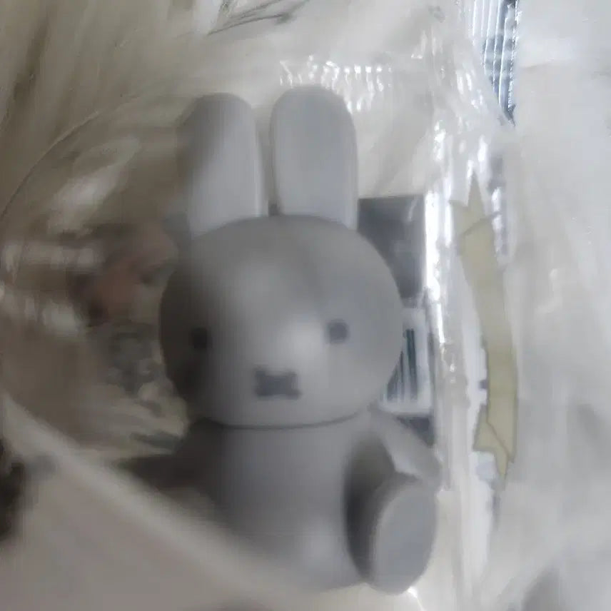 [BUNJANG] Miffy Mini Figure Dark Solid A / 다이소 미피_미니 피규어_다크 솔리드 A