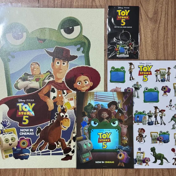[BUNJANG] Toy Story 5 Goods Set / [최상품] 토이스토리5 굿즈 특전 세트