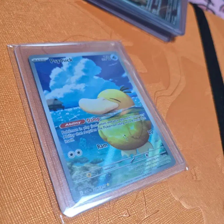 [BUNJANG] North American Edition Psyduck Pokemon Card / 북미판 고라파덕 IR 판매합니다