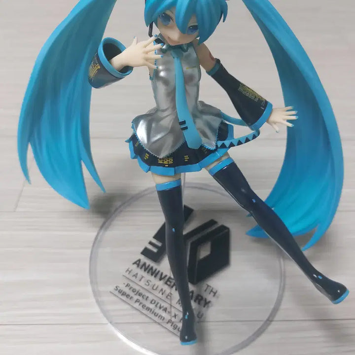 [BUNJANG] Project DIVA 10th Anniversary Hatsune Miku Premium Figure (No Box) / 프디바 10주년 프리미엄 하츠네 미쿠 피규어(박스X)