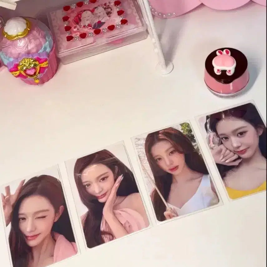 [BUNJANG] IVE Wonyoung 4-Set Photocard HAPA KRISTIN / 아이브 장원영 포토카드 4종 세트 하파크리스틴
