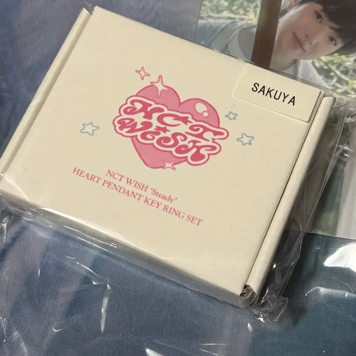 [BUNJANG] NCT Wish Sakuya Steady Heart Pendant Keyring (Sealed) / 스테디 하트팬던트 키링 사쿠야 엔시티위시 양도합니다! 미개봉