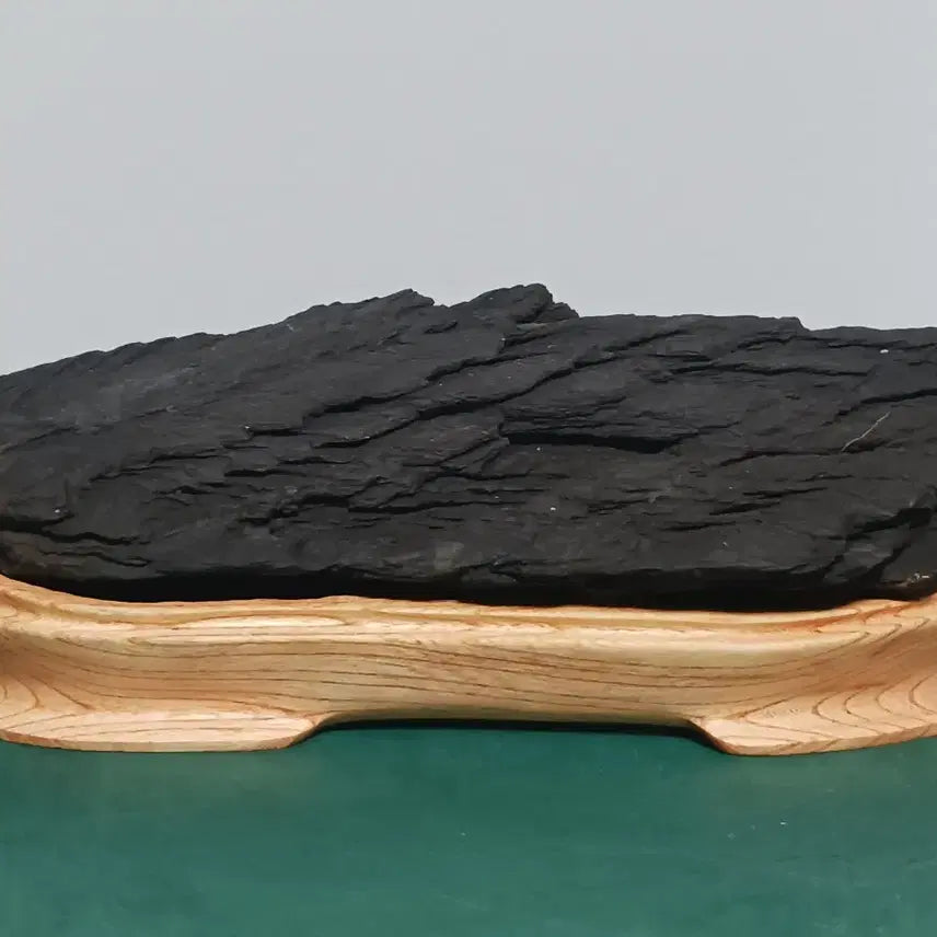 [BUNJANG] Chocolate Stone Scholar Rock with Gwe-mok Wood Stand / 수석(쵸코석)