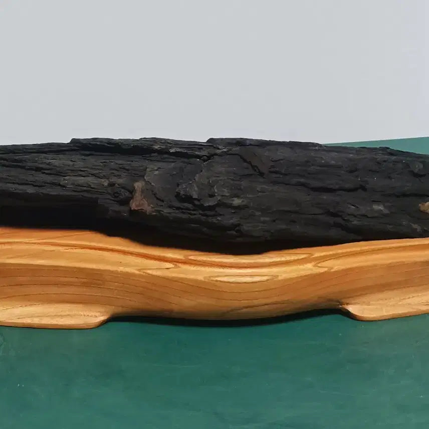 [BUNJANG] Chocolate Stone Scholar Rock with Gwe-mok Wood Stand / 수석(쵸코석)