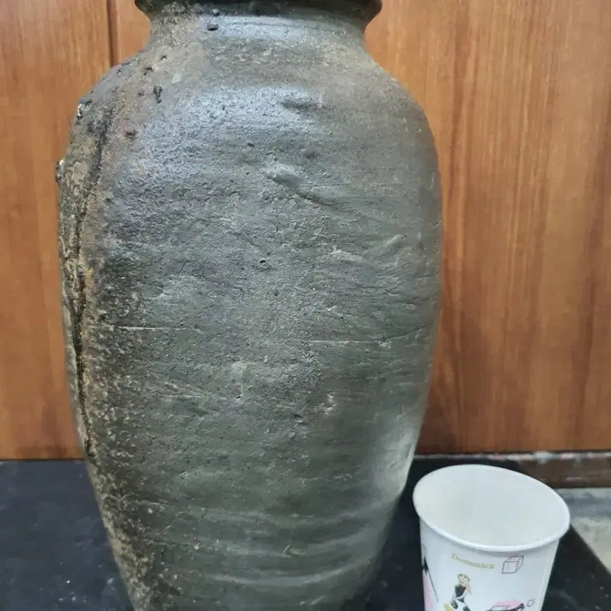 [BUNJANG] 800-Year-Old Goryeo Dynasty Large Flattened Vase / 800년 고려토기 대형 편병