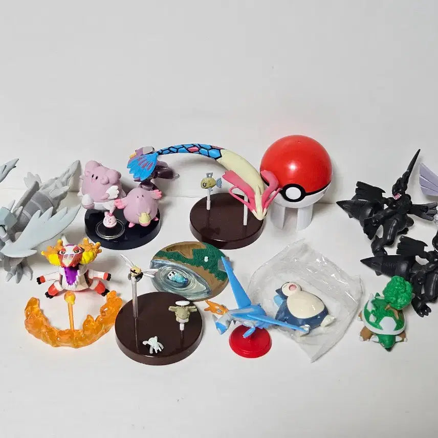 [BUNJANG] Pokemon 3D Figure Collection Milotic Swimming Form &amp; Others Set / 월말할인,7월까지판매)택포,초희귀품)1:40 포켓몬스터 입체도감 피규어 밀로틱 유영폼+기타