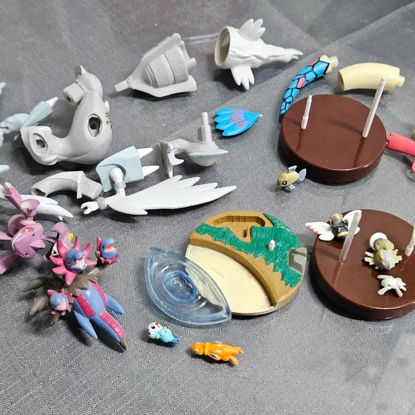[BUNJANG] Pokemon 3D Figure Collection Milotic Swimming Form &amp; Others Set / 월말할인,7월까지판매)택포,초희귀품)1:40 포켓몬스터 입체도감 피규어 밀로틱 유영폼+기타