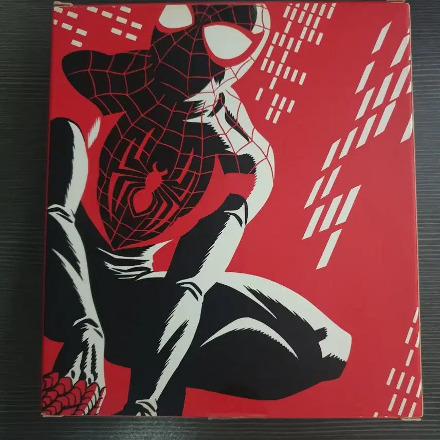[BUNJANG] One:12 Collective Ultimate Spider-Man Figure / 원:12 컬렉티브 얼티밋 스파이더맨 피규어