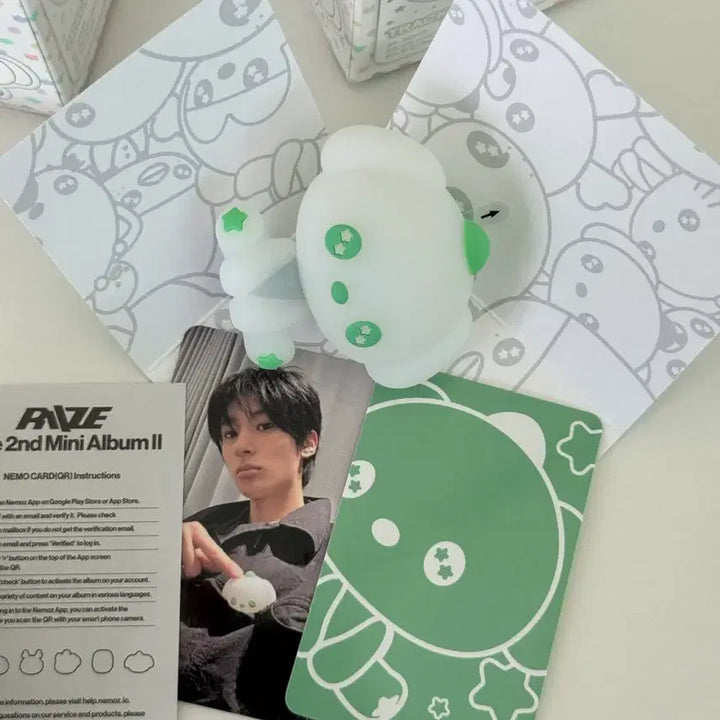 [BUNJANG] RIIZE Anton "Meongryongi" Figure &amp; Photocard Set / 라이즈 멍룡이 피규어 앨범 앤톤 포카 세트