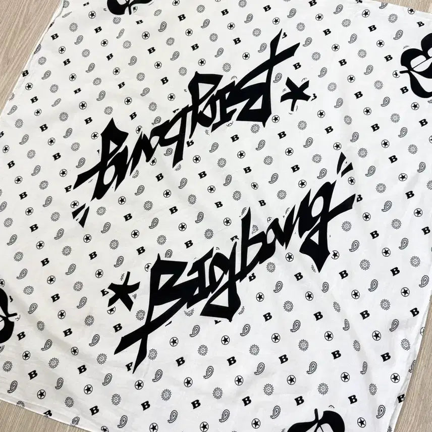 [BUNJANG] BIGBANG Official Bandana Ver. 1 / 빅뱅 공식 두건 ver.1 반다나
