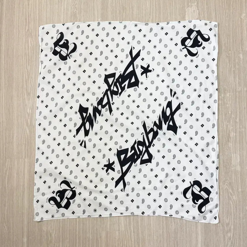 [BUNJANG] BIGBANG Official Bandana Ver. 1 / 빅뱅 공식 두건 ver.1 반다나