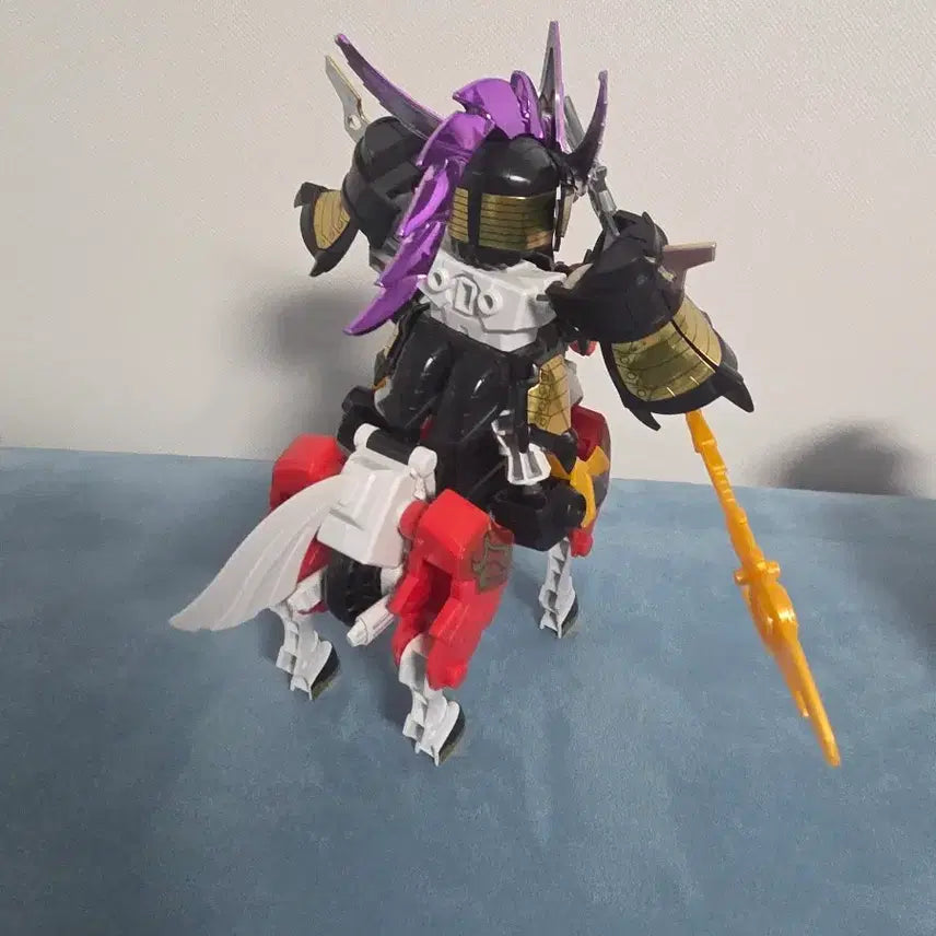 [BUNJANG] SD Sangokuden Lü Bu Torches &amp; Xuanwu Lü Bu Tenkokei (Assembly Model) / sd삼국전 여포 톨기스,현무여포 천옥개 가조립팝니다.