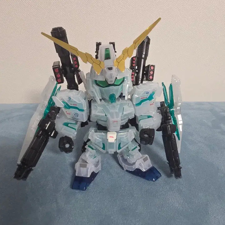 [BUNJANG] SD Neo Zeong Clear Model Kit (Assembled) / sd네오지옹 풀아머유니콘  클리어 가조립 팝니다