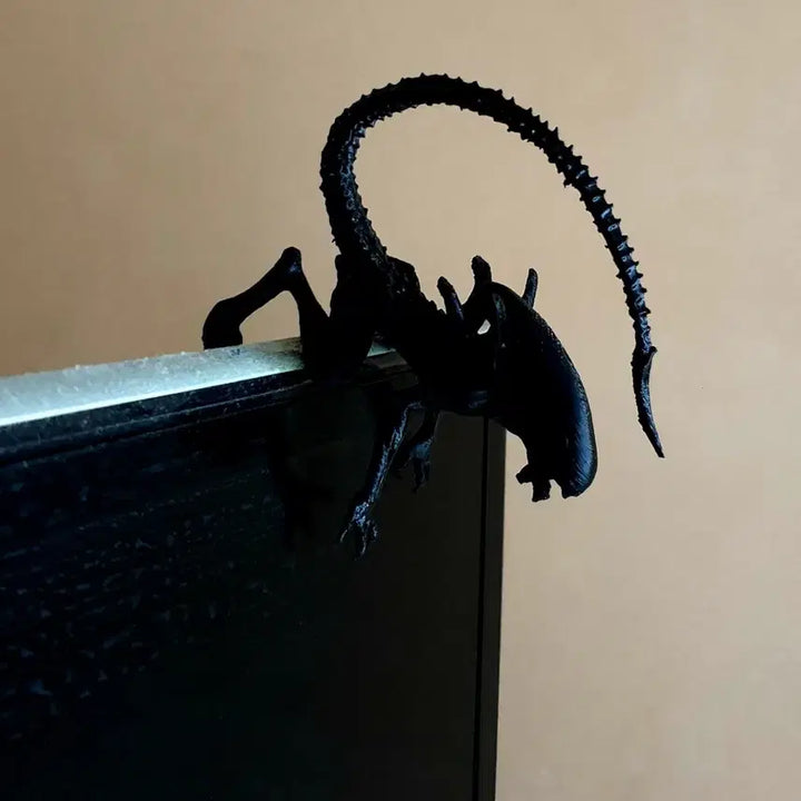 [BUNJANG] Alien Figurine for Decoration / 장식용으로 상당히 멋진 에일리언 1점 드립니다