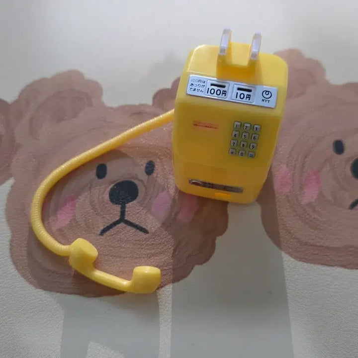 [BUNJANG] NTT East Public Telephone Gacha Figure Miniature by Takara Tomy (Yellow) / ntt동일본 공중전화 가챠 피규어 미니어쳐 타카라토미 노랑