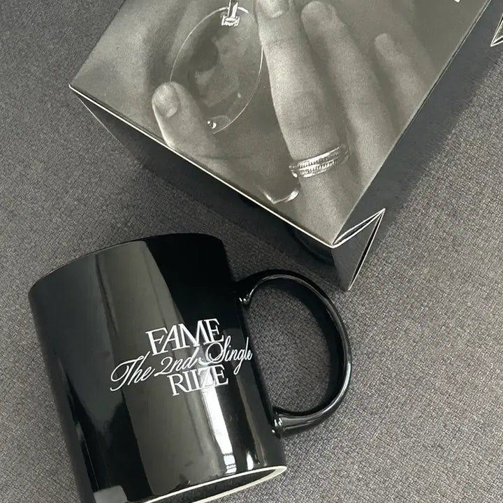 [BUNJANG] RIIZE Shotaro FAME Exhibition Mug Cup / 라이즈 쇼타로 FAME 전시회 머그컵 판매