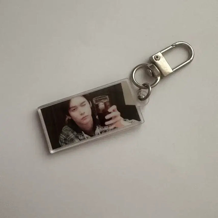 [BUNJANG] RIIZE Eunseok Photocard &amp; Acrylic Keychain Bundle Set / 라이즈 은석 포카 키링
