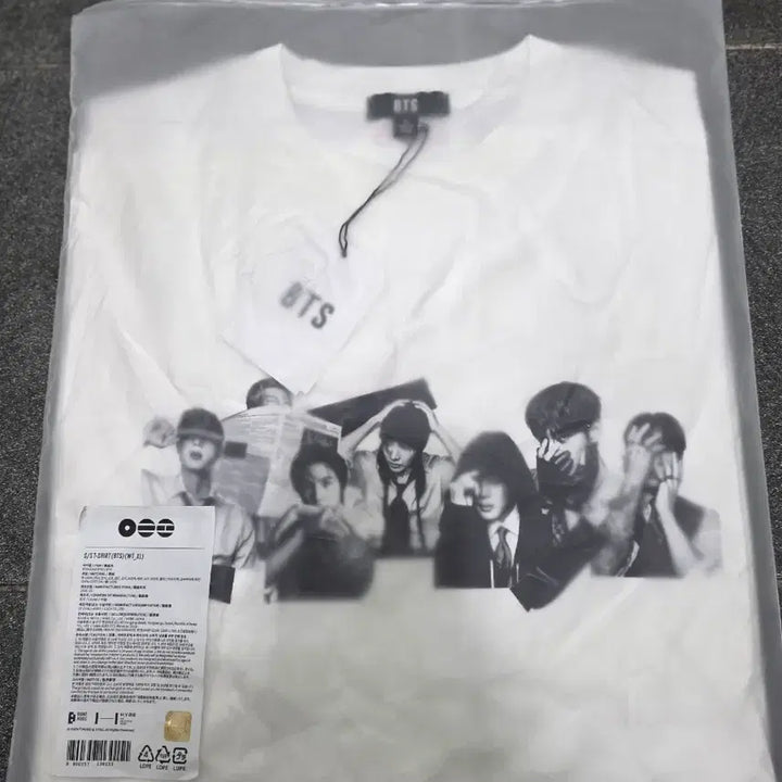 [BUNJANG] BTS Arirang Official Merchandise White T-Shirt / BTS의 &