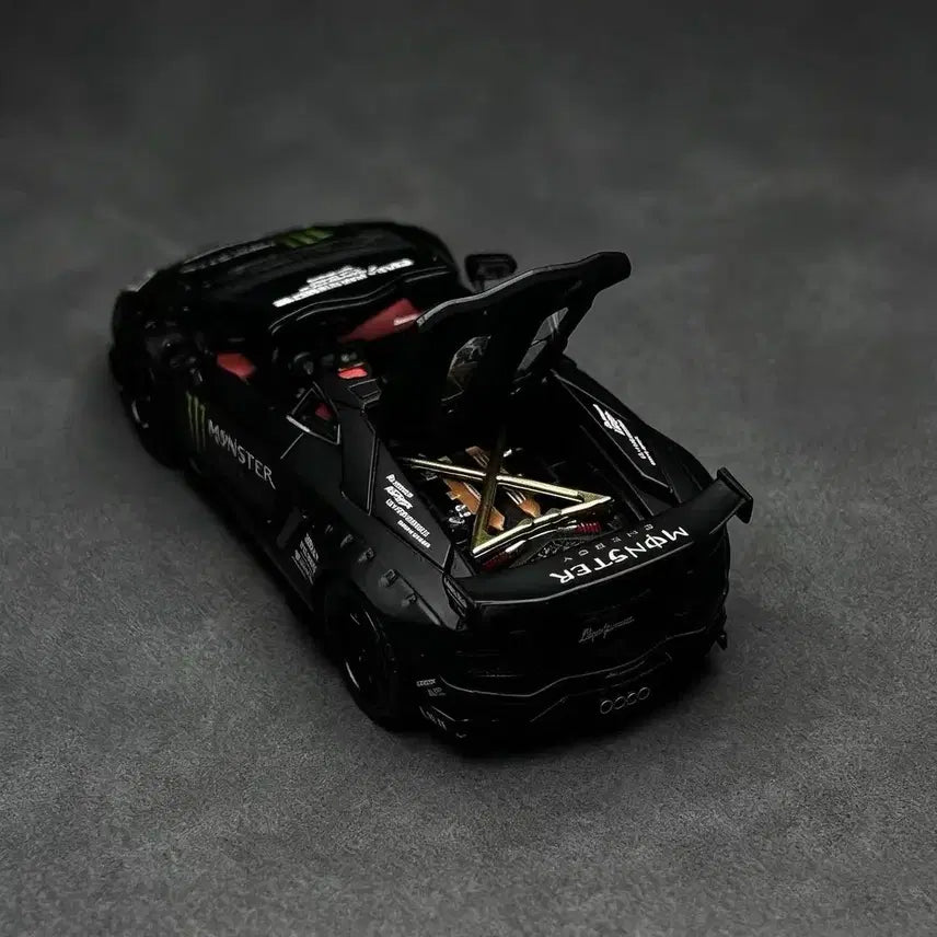 [BUNJANG] 1:64 Scale Lamborghini Aventador LBWK Monster Energy Full Open Diecast Model / 1:64 풀오픈 몬스터 람보르기니 아벤타도르 LBWK 다이캐스트