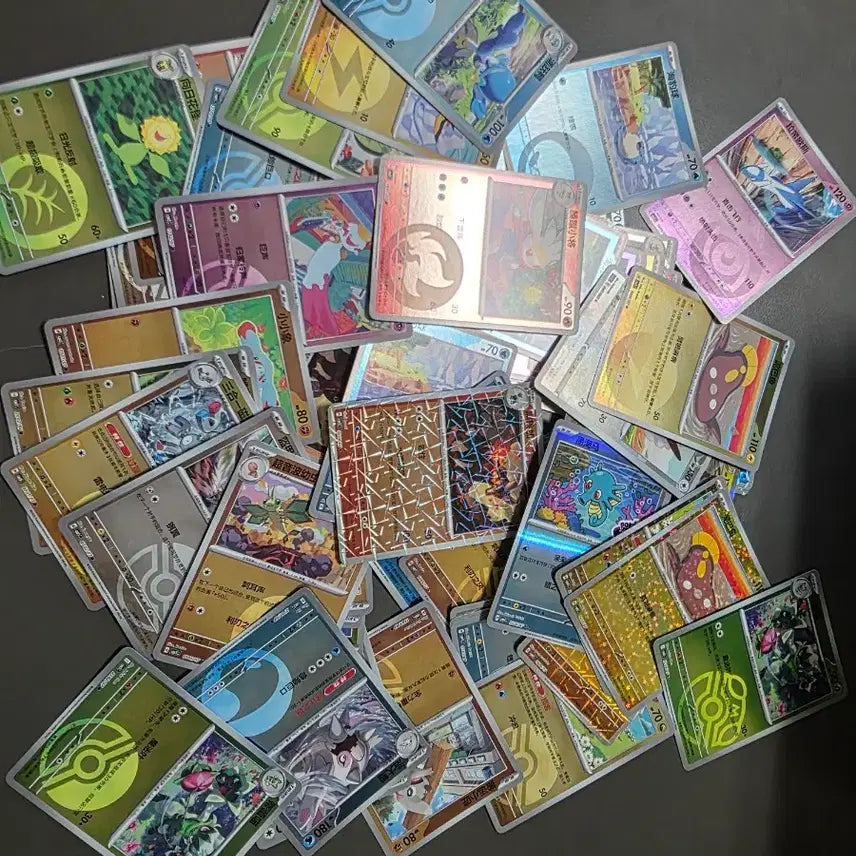 [BUNJANG] Pokemon Cards - Assorted Bulk (Holo, Attribute, Monster Ball, Master Ball) - 70 Cards / 포켓몬카드 중판(홀로,속성,몬볼,마볼) 70장