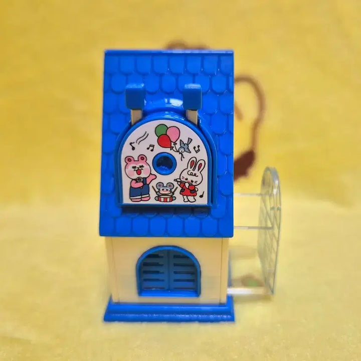 [BUNJANG] Retro Forest House Pencil Sharpener Miniature Figure (Blue) / 키탄클럽 레트로 숲의 집 연필깎이 미니어처 파랑 마스코트 가챠 피규어 모리노이에