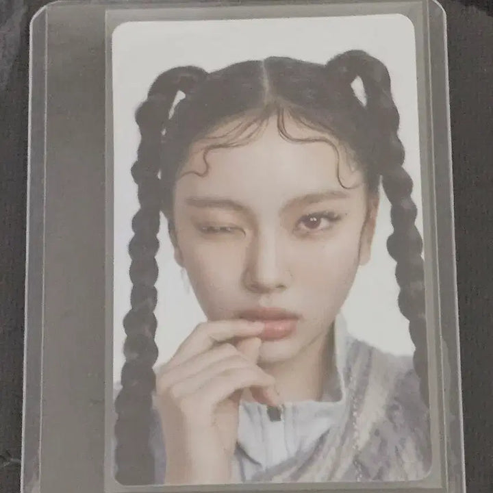 [BUNJANG] NewJeans NJZ Complexcon Hyein Photocard / 뉴진스 njz 컴플렉스콘 혜인 포토카드