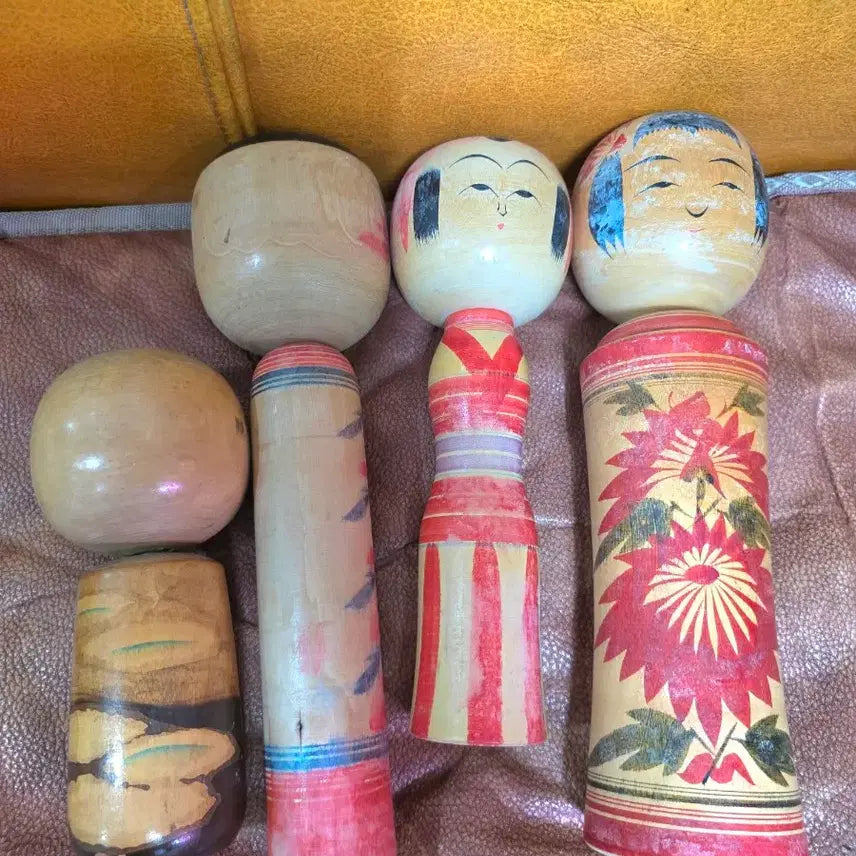 [BUNJANG] Set of 11 Japanese Traditional Wooden Kokeshi Dolls / 일본 전통 목각 코케시인형 11개