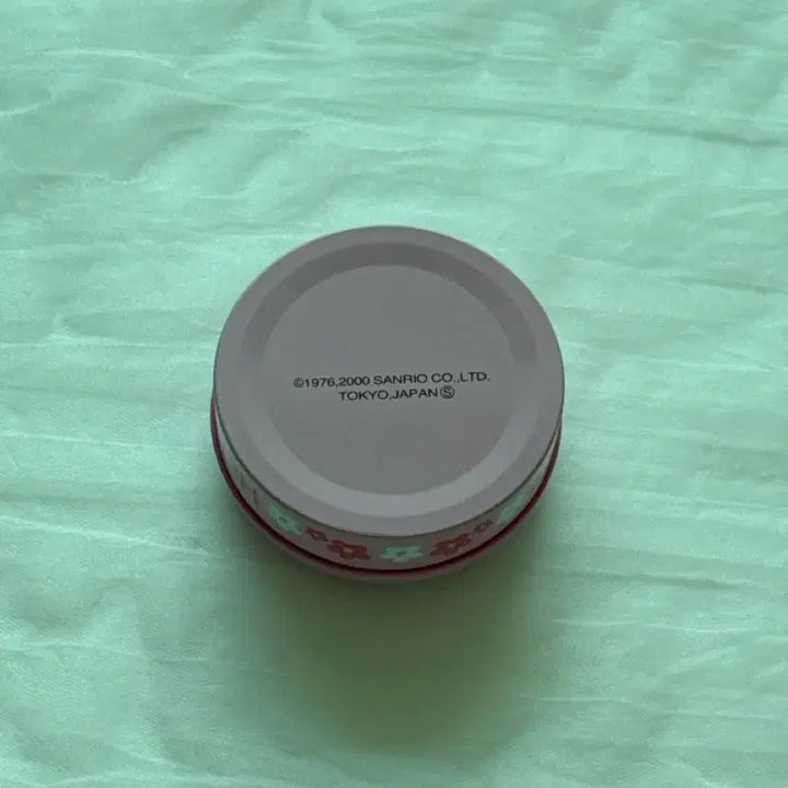 [BUNJANG] Vintage Sanrio Hello Kitty Round Tin Case / 고전 산리오 헬로키티 원형 틴케이스