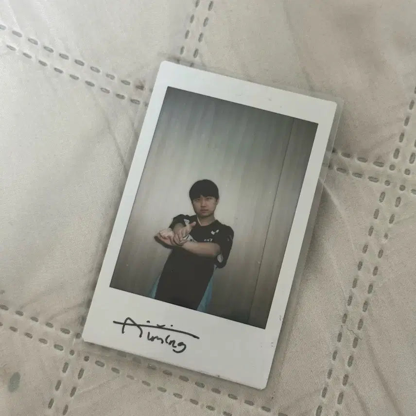 [BUNJANG] Dplus KIA Aiming Signed Polaroid Photocard / 디플러스 기아 에이밍 친필 폴라로이드 포카 딮기 에이밍 김하람 폴라 포카