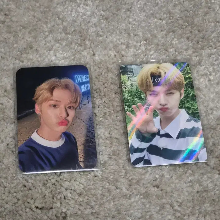 [BUNJANG] Stray Kids Lee Know NOEASY POB Photocard / 스트레이키즈 리노 노이지 noeasy 미공포 스키즈 skz leeknow