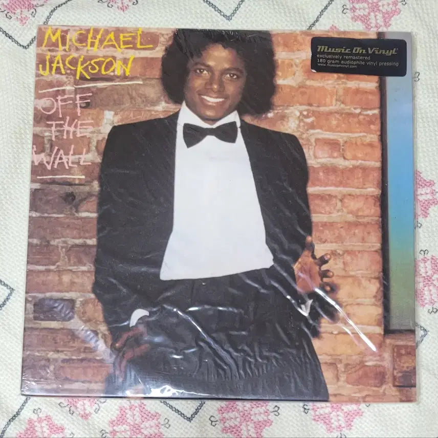 [BUNJANG] Michael Jackson Off The Wall LP (Sealed) / 마이클잭슨 Michael Jackson - Off The Wall LP (미개봉)