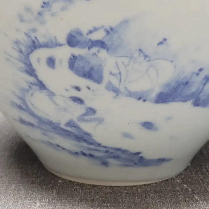 [BUNJANG] White Porcelain Celadon Folk Painting Sweet Potato Jar / 백자 청화 풍속문 고구마호 도자기
