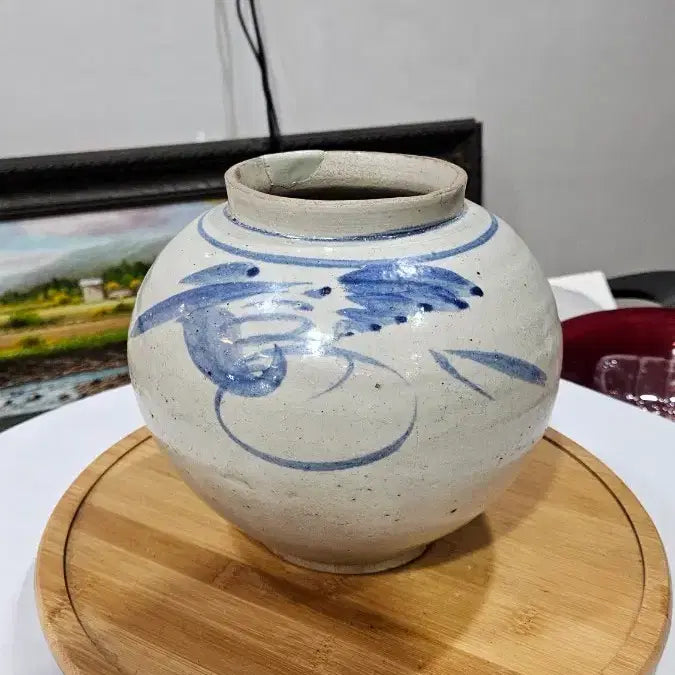 [BUNJANG] Joseon Dynasty Blue and White Porcelain Flower Vase (Cheonghwa Baekja) / 청화백자초화문호