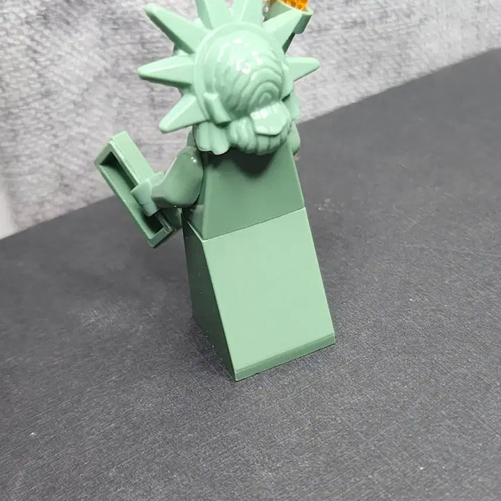 [BUNJANG] Lego Minifigure Statue of Liberty / 레고 미니피규어 레이디 리버티(자유의 여신상)