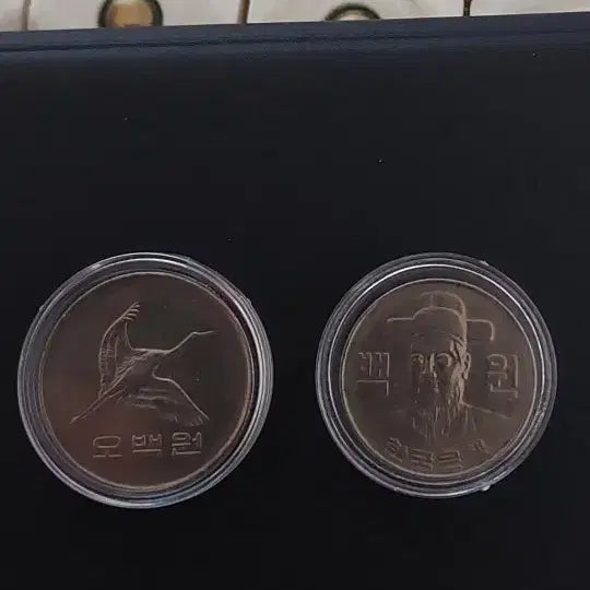 [BUNJANG] 1982 100 Won Coin &amp; 1983 500 Won Coin Set / 미사용급)100원 1982년 500원 1983년 동전