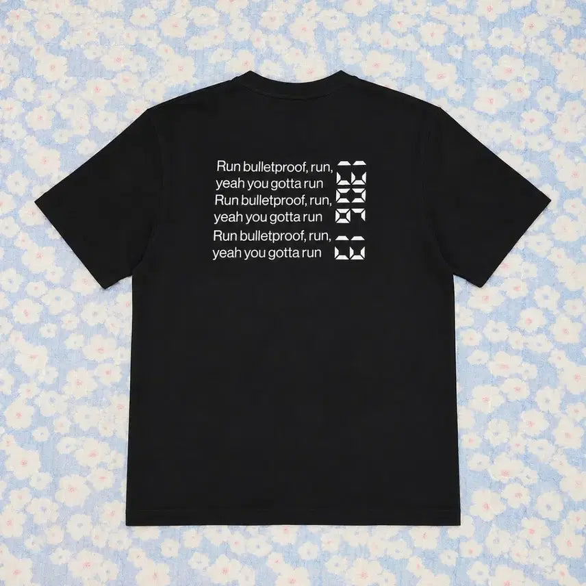 [BUNJANG] BTS RUN BULLETPROOF Back Printing Short Sleeve T-Shirt Black L / BTS 방탄소년단 RUN BULLETPROOF 백프린팅 반팔티 블랙 L