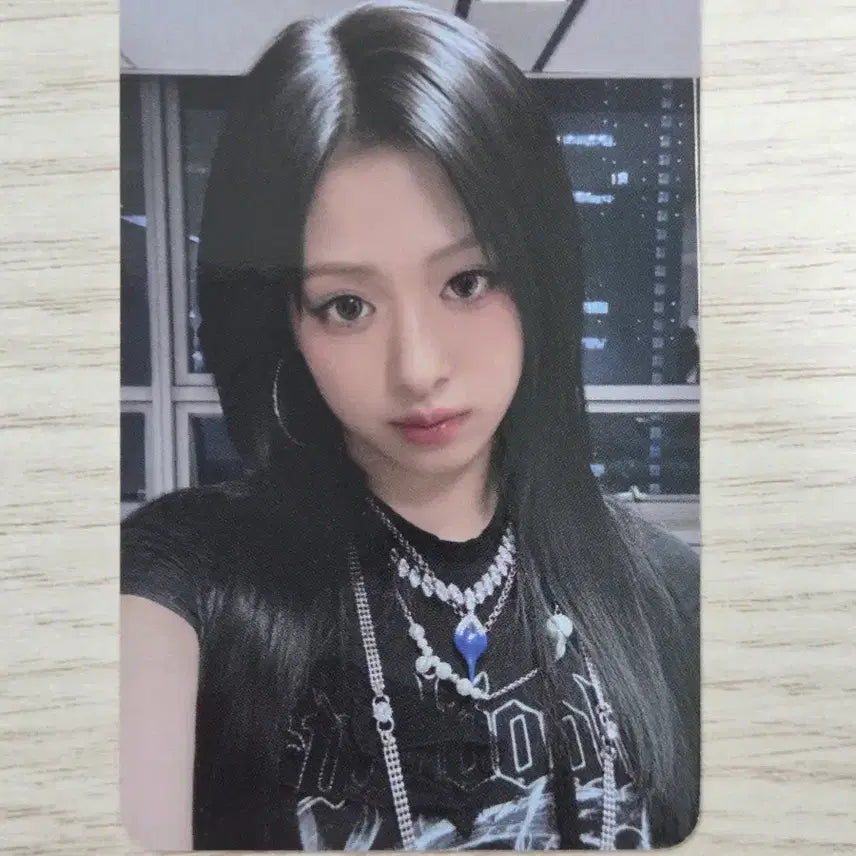 [BUNJANG] BABYMONSTER Ahyeon Official Photocard / 베이비몬스터 아현 공방 포카 베몬 BABYMONSTER
