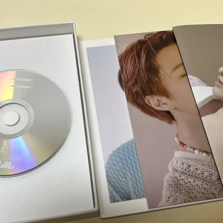[BUNJANG] WOODZ Equal Cosmic / Equal Earth Album / 우즈(WOODZ) 이퀄 코스믹 / 이퀄 어스 앨범
